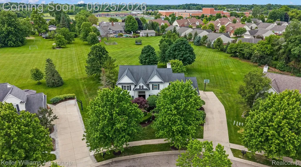 1270 Buckboard Circle South Lyon City MI 48178