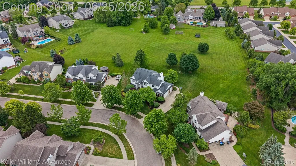 1270 Buckboard Circle South Lyon City MI 48178