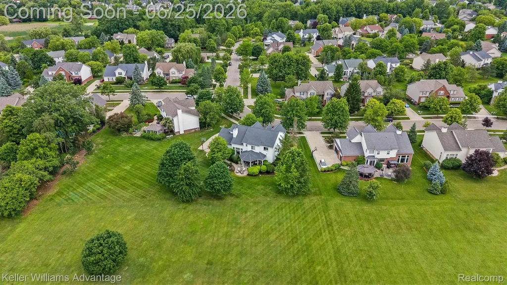 1270 Buckboard Circle South Lyon City MI 48178