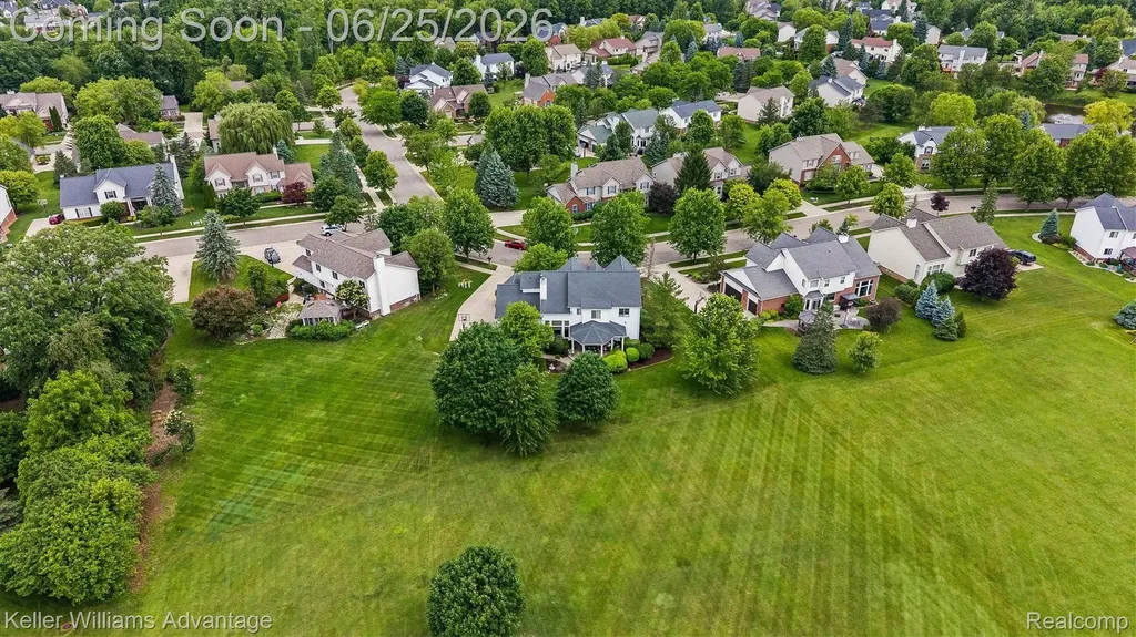 1270 Buckboard Circle South Lyon City MI 48178