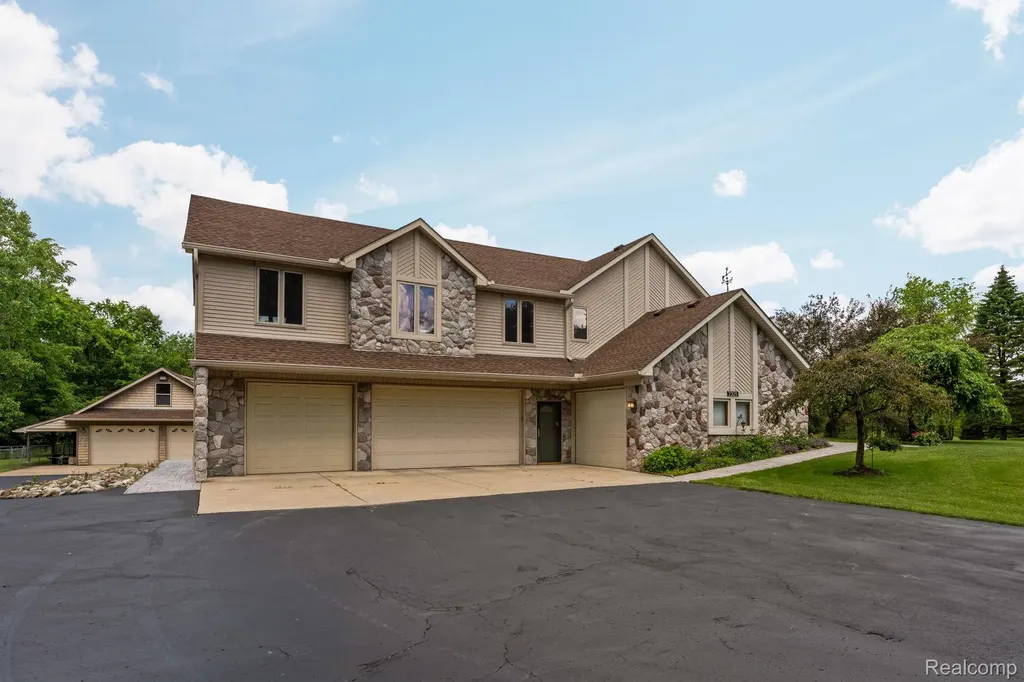 2325 7 Mile Road Northfield Township MI 48178
