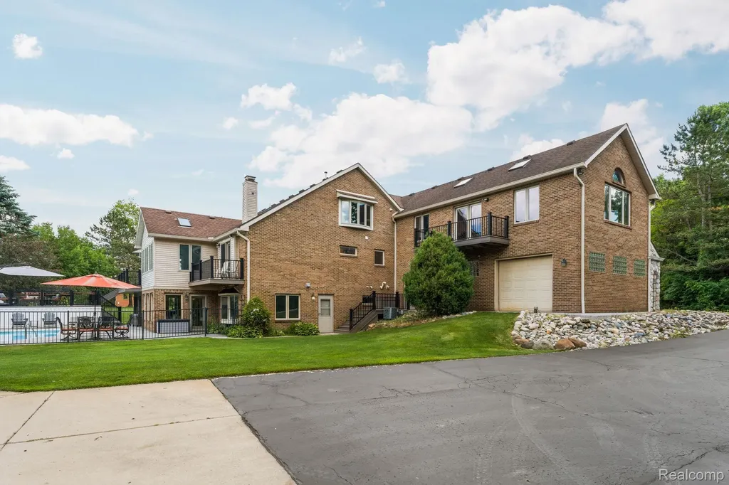 2325 7 Mile Road Northfield Township MI 48178