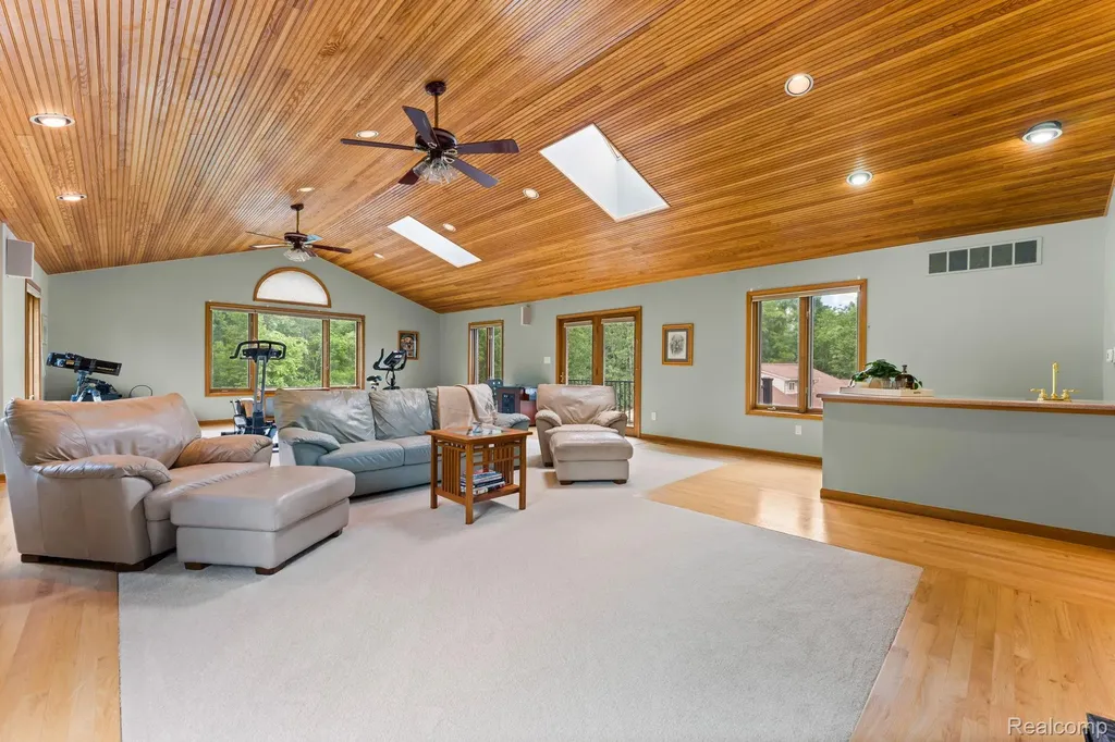 2325 7 Mile Road Northfield Township MI 48178