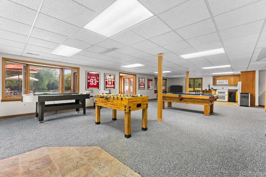 2325 7 Mile Road Northfield Township MI 48178