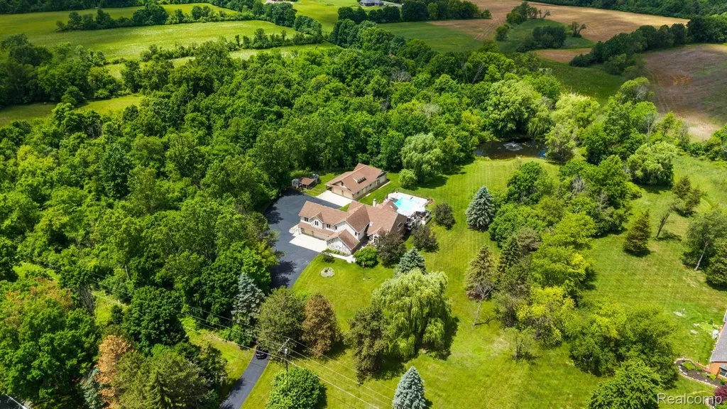 2325 7 Mile Road Northfield Township MI 48178