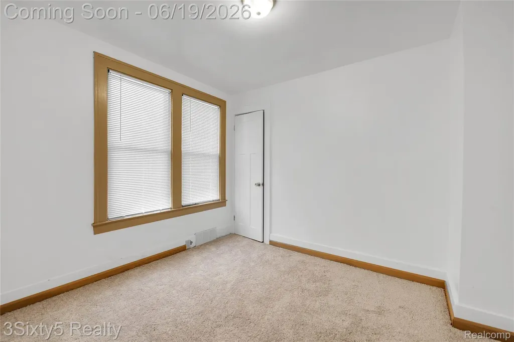 6562 Westpoint Street Taylor City MI 48180