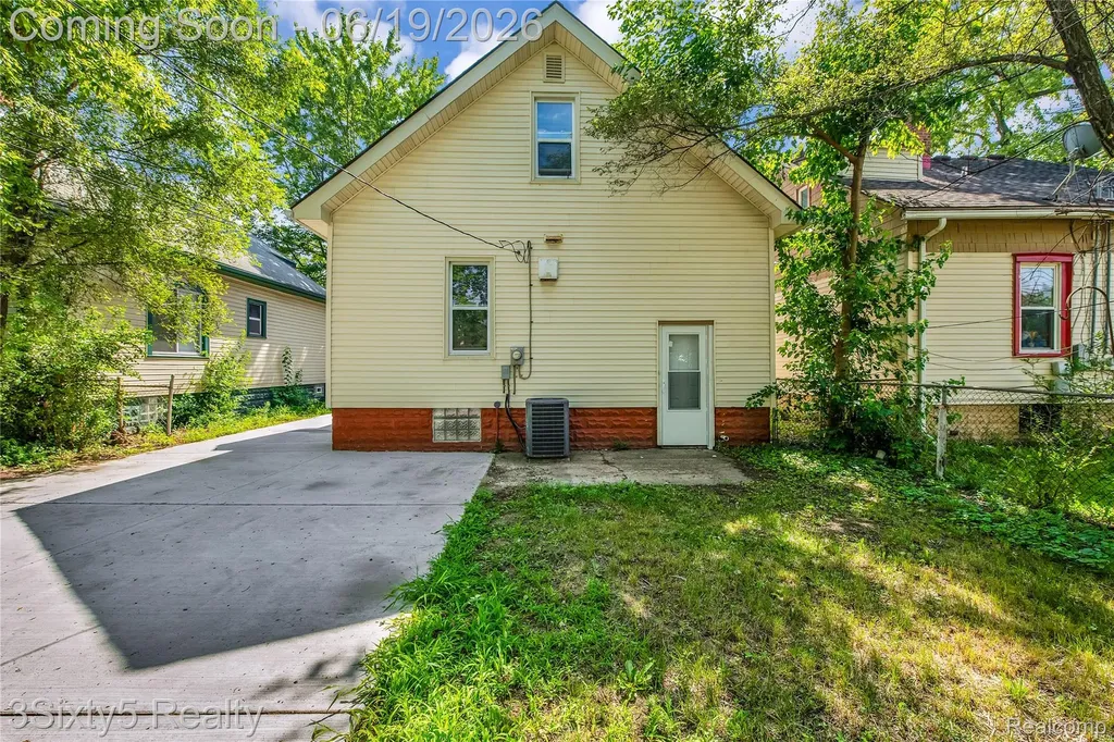 6562 Westpoint Street Taylor City MI 48180