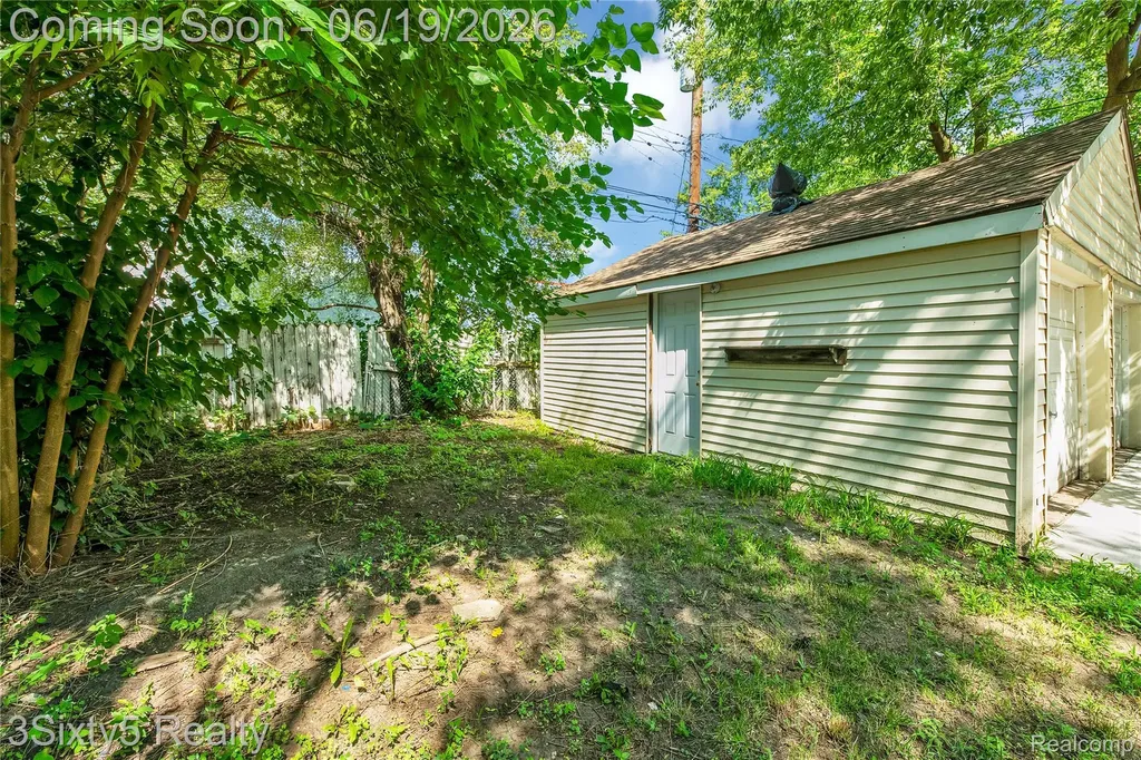 6562 Westpoint Street Taylor City MI 48180