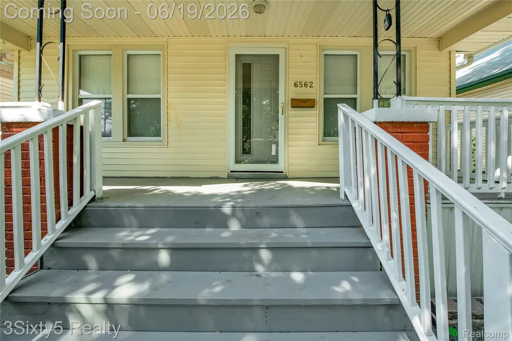 6562 Westpoint Street Taylor City MI 48180