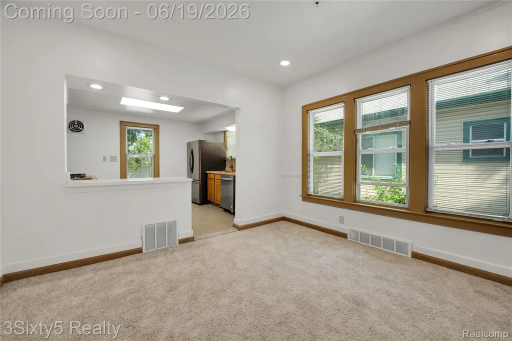 6562 Westpoint Street Taylor City MI 48180