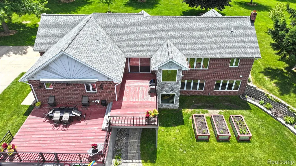 5233 Crawford Road Dryden Township MI 48428