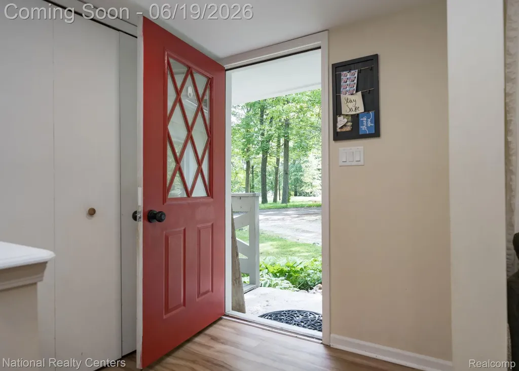 5223 Woodlane Road Independence Charter Township MI 48348