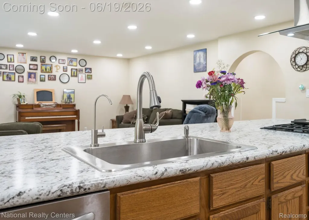 5223 Woodlane Road Independence Charter Township MI 48348
