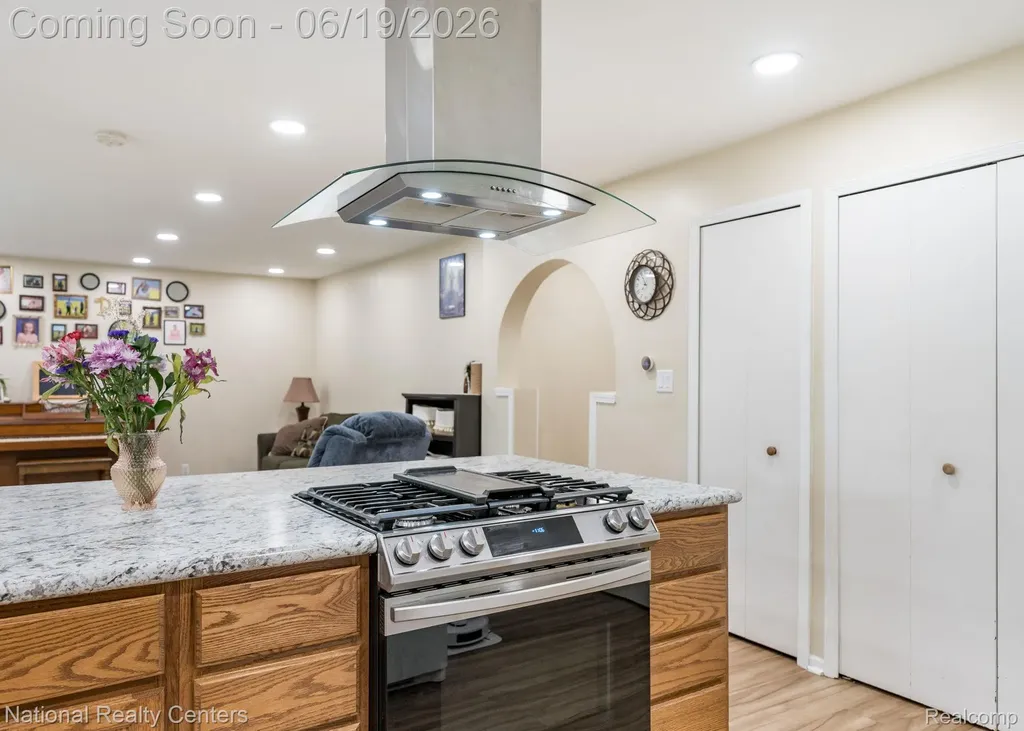 5223 Woodlane Road Independence Charter Township MI 48348