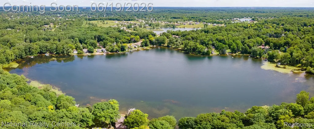 5223 Woodlane Road Independence Charter Township MI 48348