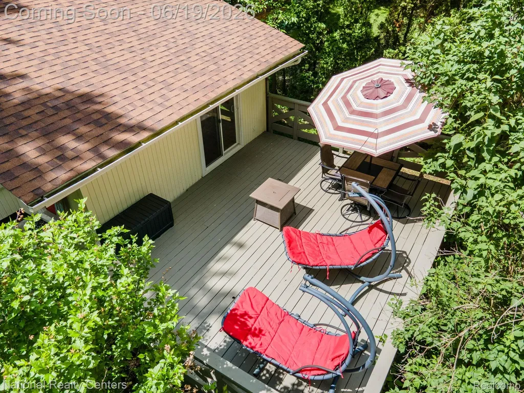 5223 Woodlane Road Independence Charter Township MI 48348