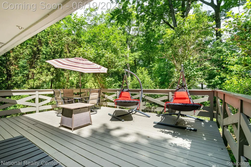5223 Woodlane Road Independence Charter Township MI 48348