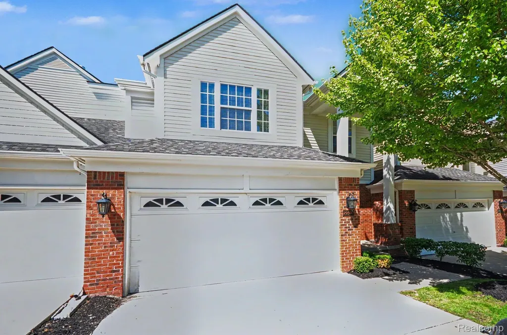 29307 Douglas Drive Novi City MI 48377