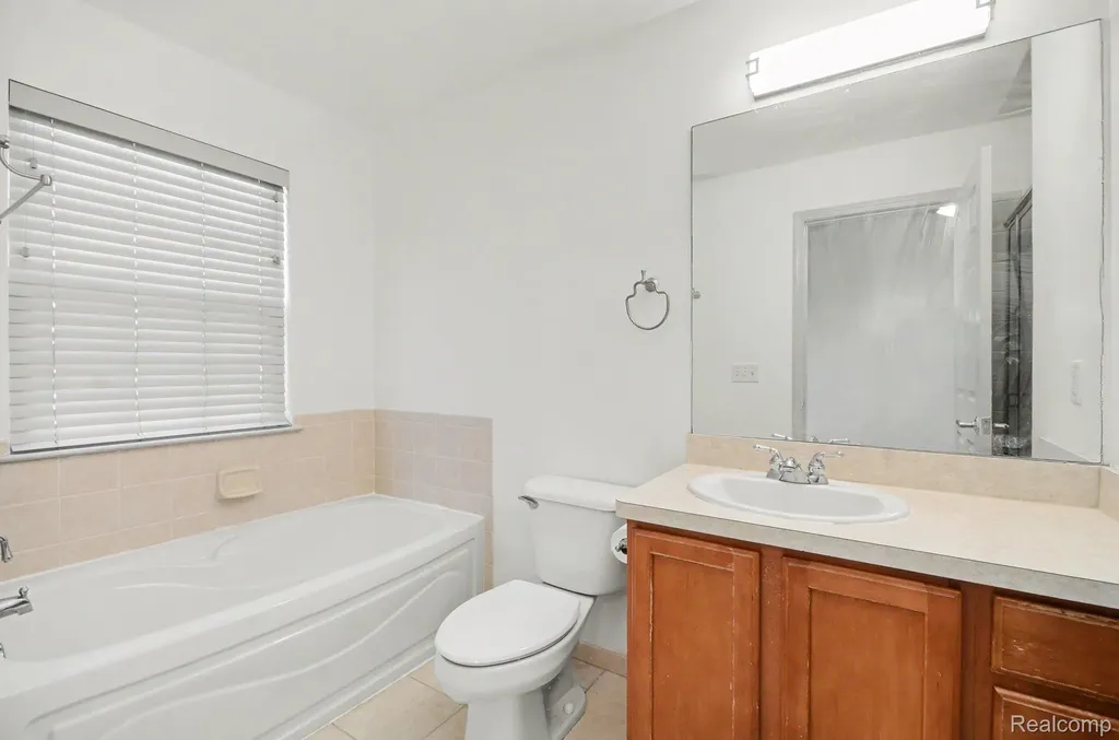 29307 Douglas Drive Novi City MI 48377