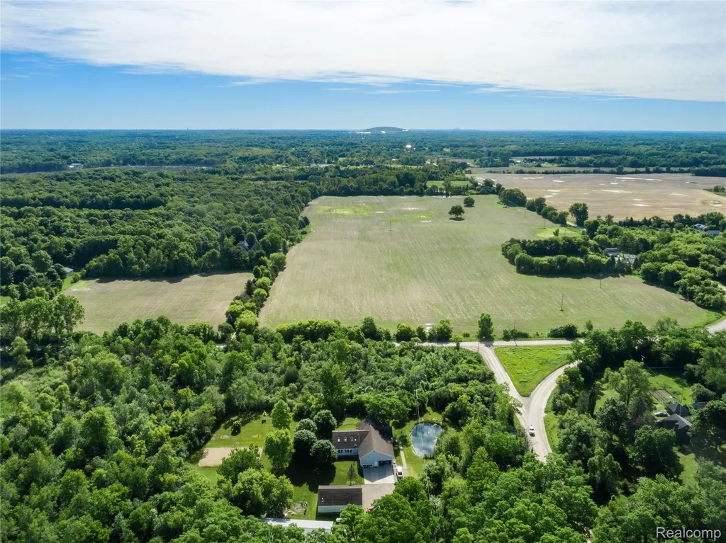 000 6 Mile Road Salem Township MI 48168