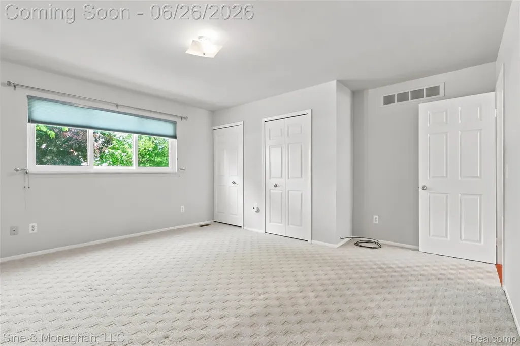 28047 Maple Forest Boulevard E Harrison Charter Township MI 48045