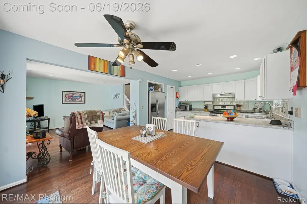1321 Glen Oak Drive Rose Township MI 48442