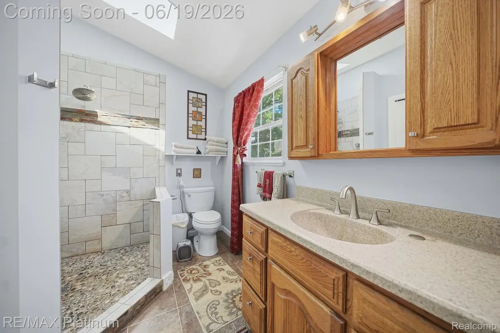 1321 Glen Oak Drive Rose Township MI 48442