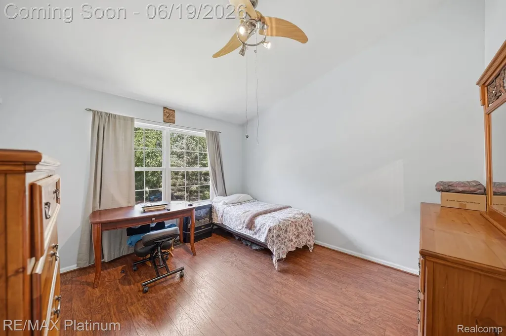 1321 Glen Oak Drive Rose Township MI 48442