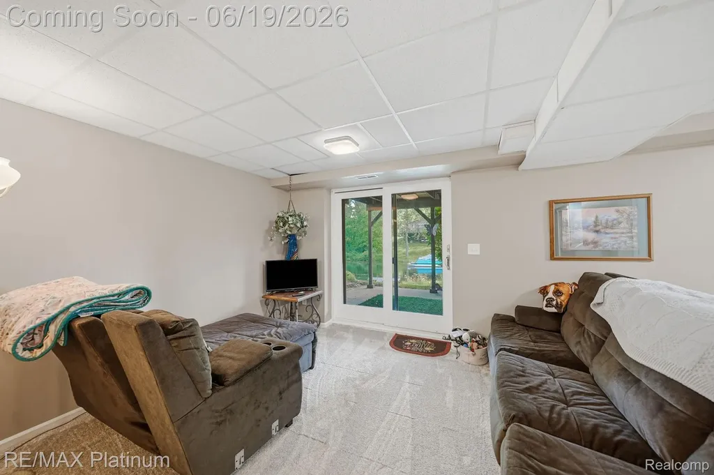 1321 Glen Oak Drive Rose Township MI 48442