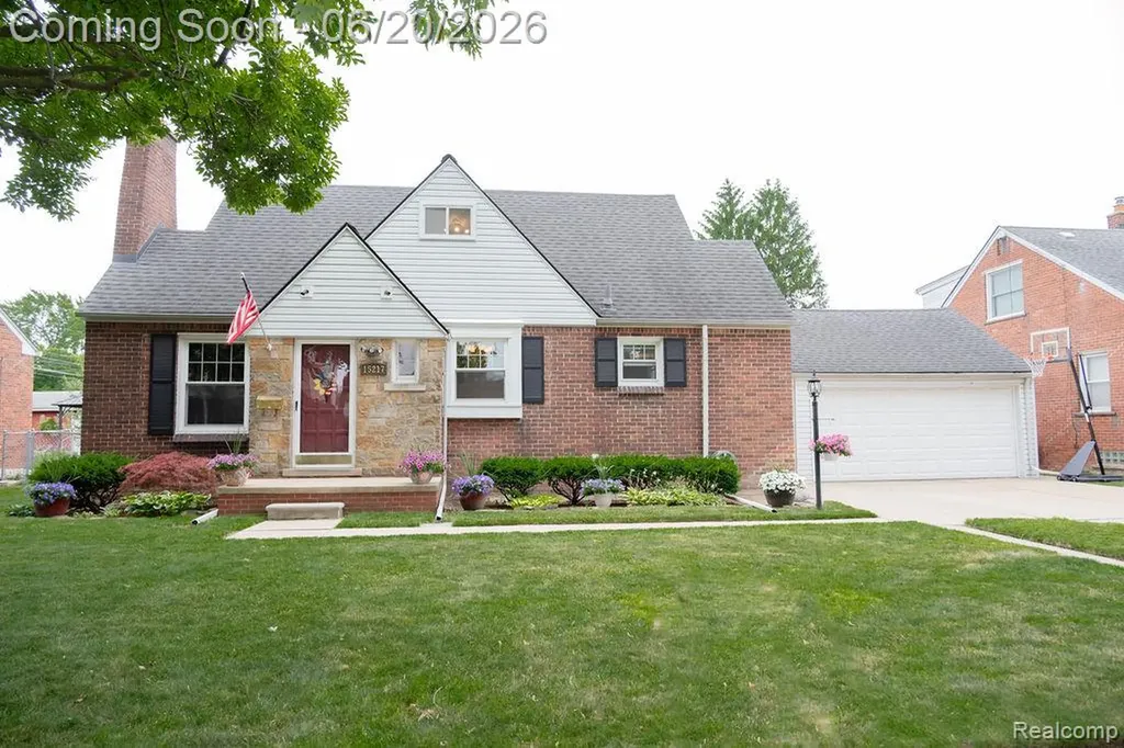 15217 Belmont Avenue Allen Park City MI 48101