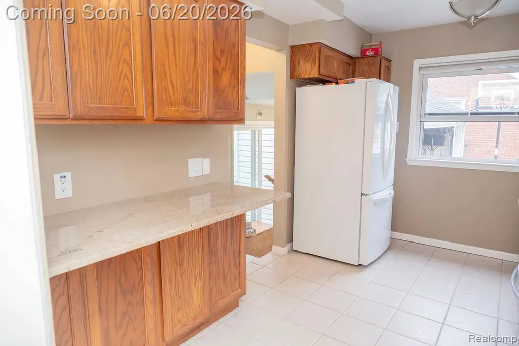 15217 Belmont Avenue Allen Park City MI 48101