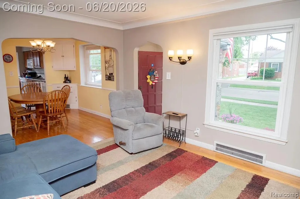 15217 Belmont Avenue Allen Park City MI 48101