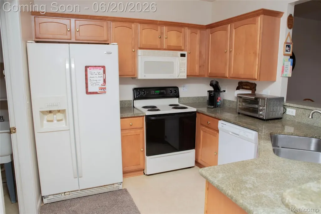 519 Cedar Street Wyandotte City MI 48192