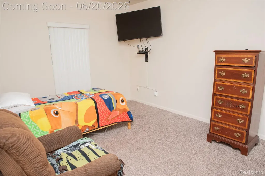 519 Cedar Street Wyandotte City MI 48192