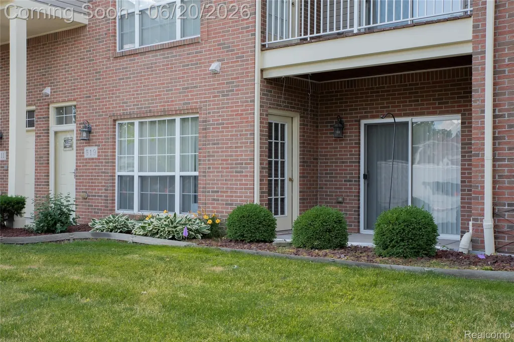 519 Cedar Street Wyandotte City MI 48192