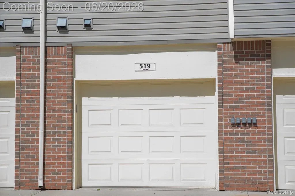 519 Cedar Street Wyandotte City MI 48192