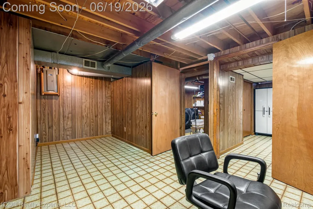 39738 Day Drive E Clinton Charter Township MI 48038