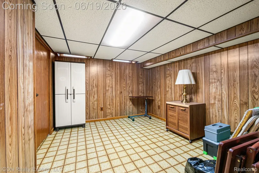 39738 Day Drive E Clinton Charter Township MI 48038