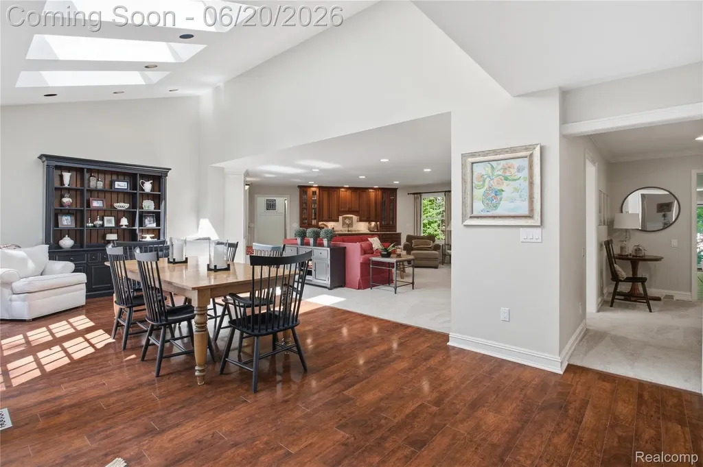 28785 Oak Point Drive Farmington Hills City MI 48331