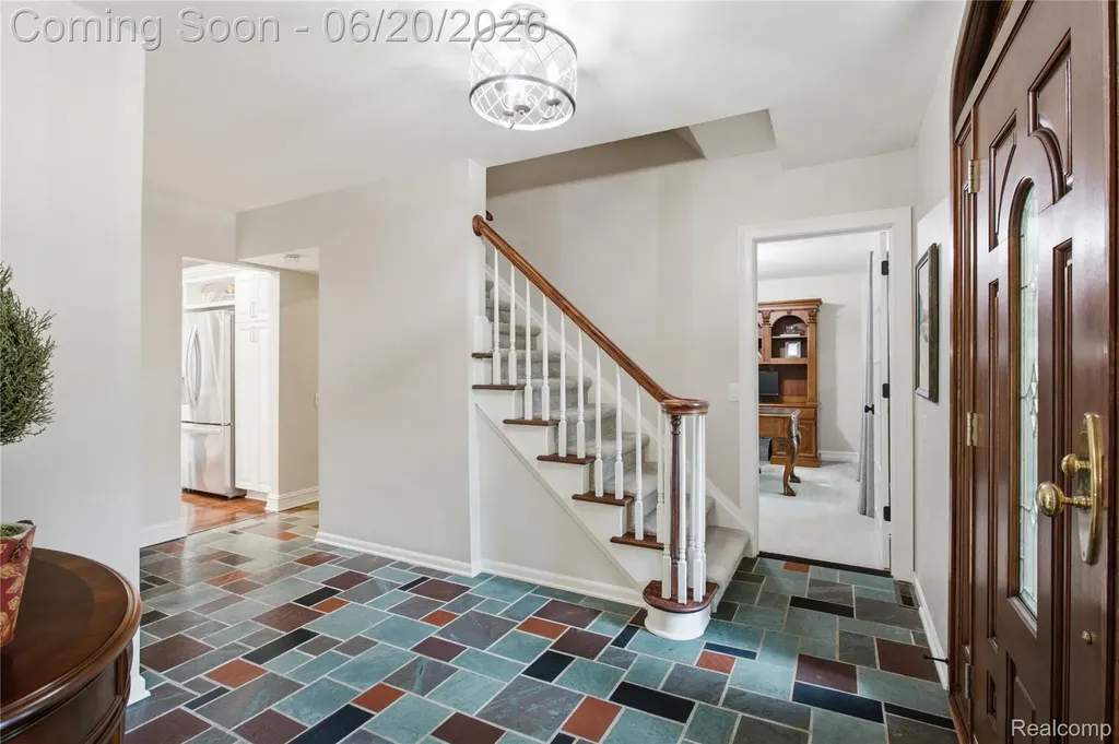 28785 Oak Point Drive Farmington Hills City MI 48331