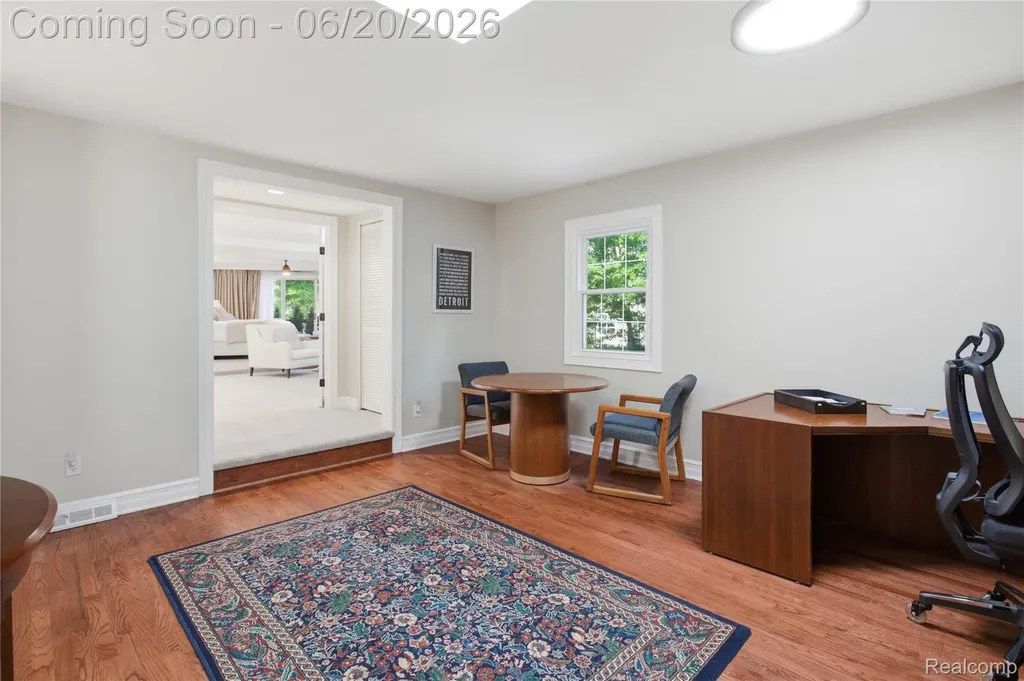 28785 Oak Point Drive Farmington Hills City MI 48331