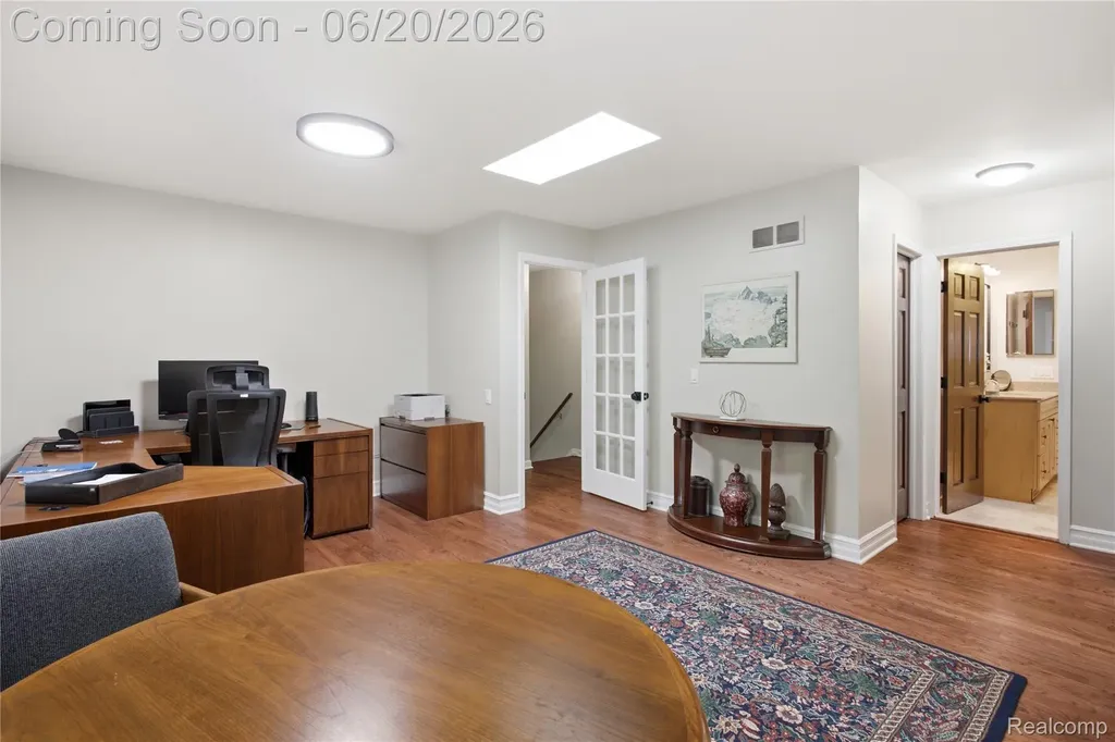 28785 Oak Point Drive Farmington Hills City MI 48331