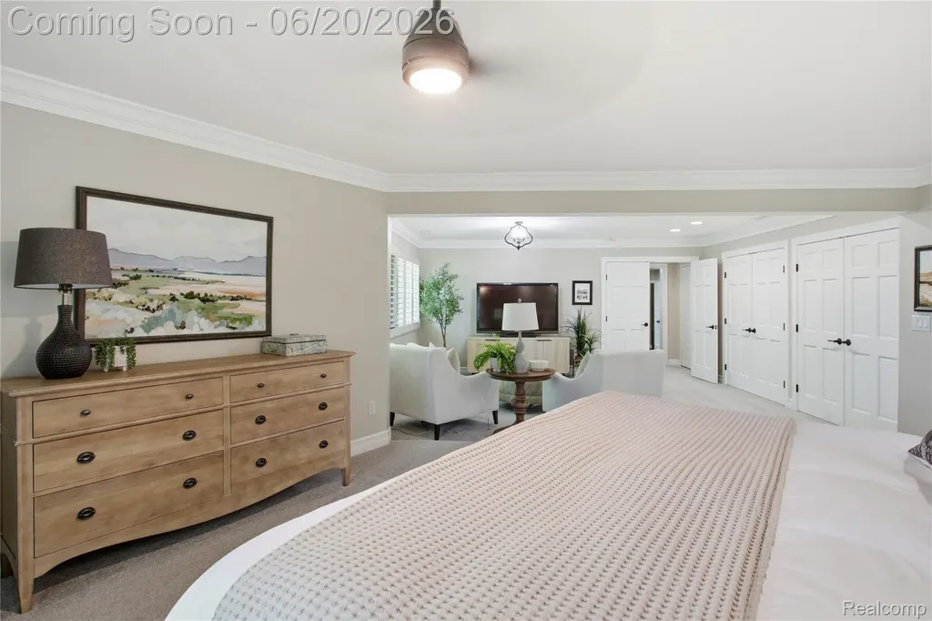 28785 Oak Point Drive Farmington Hills City MI 48331
