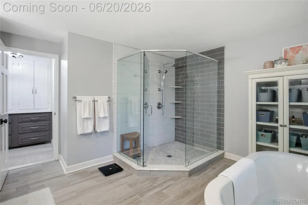 28785 Oak Point Drive Farmington Hills City MI 48331