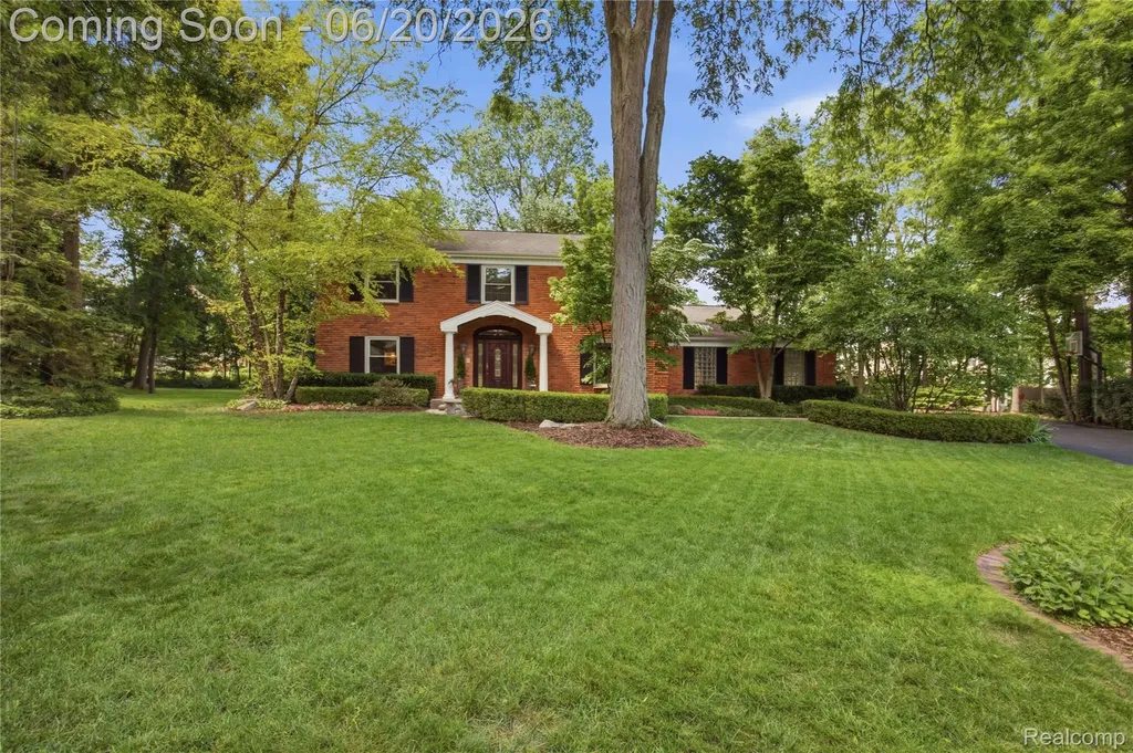 28785 Oak Point Drive Farmington Hills City MI 48331