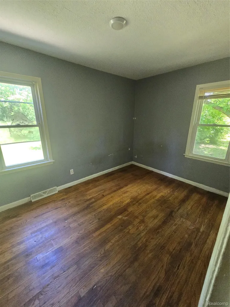 14336 Rockdale Street Detroit City MI 48223