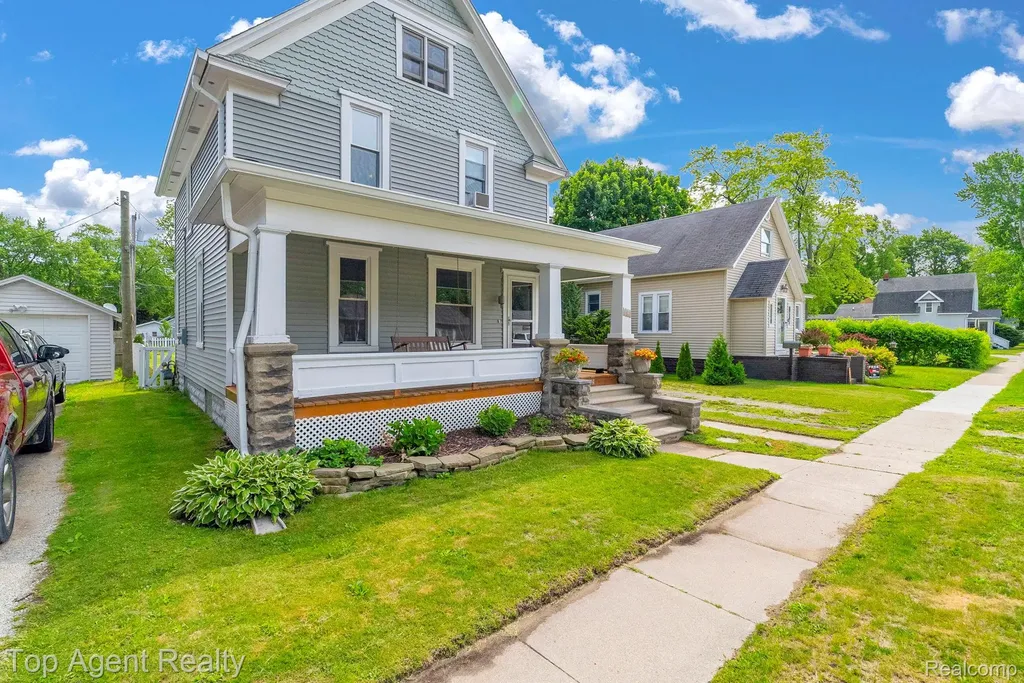 2714 Stone Street Port Huron City MI 48060