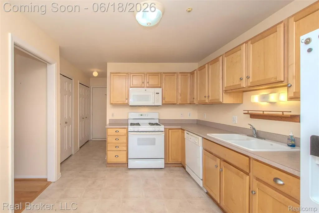 300 Avium Lane Canton Charter Township MI 48187