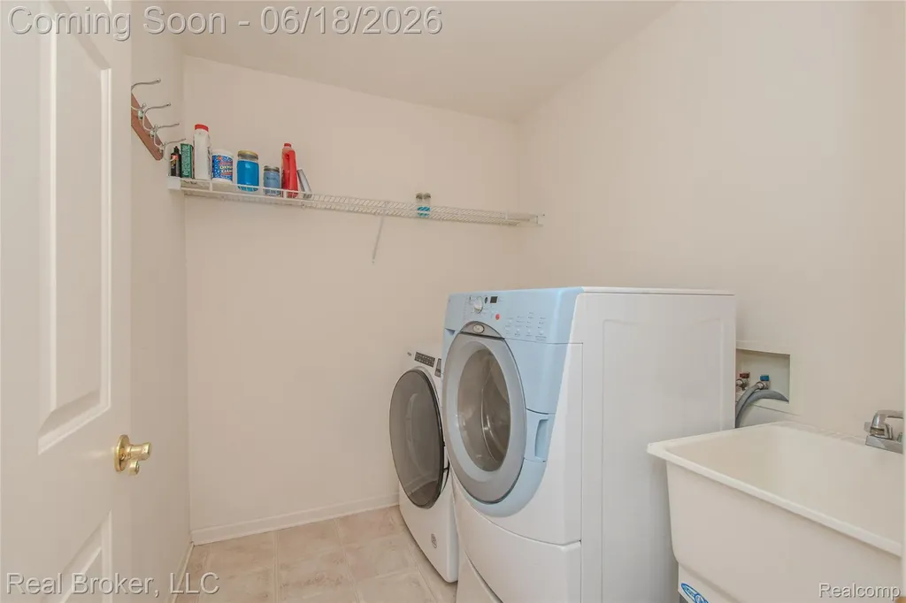 300 Avium Lane Canton Charter Township MI 48187
