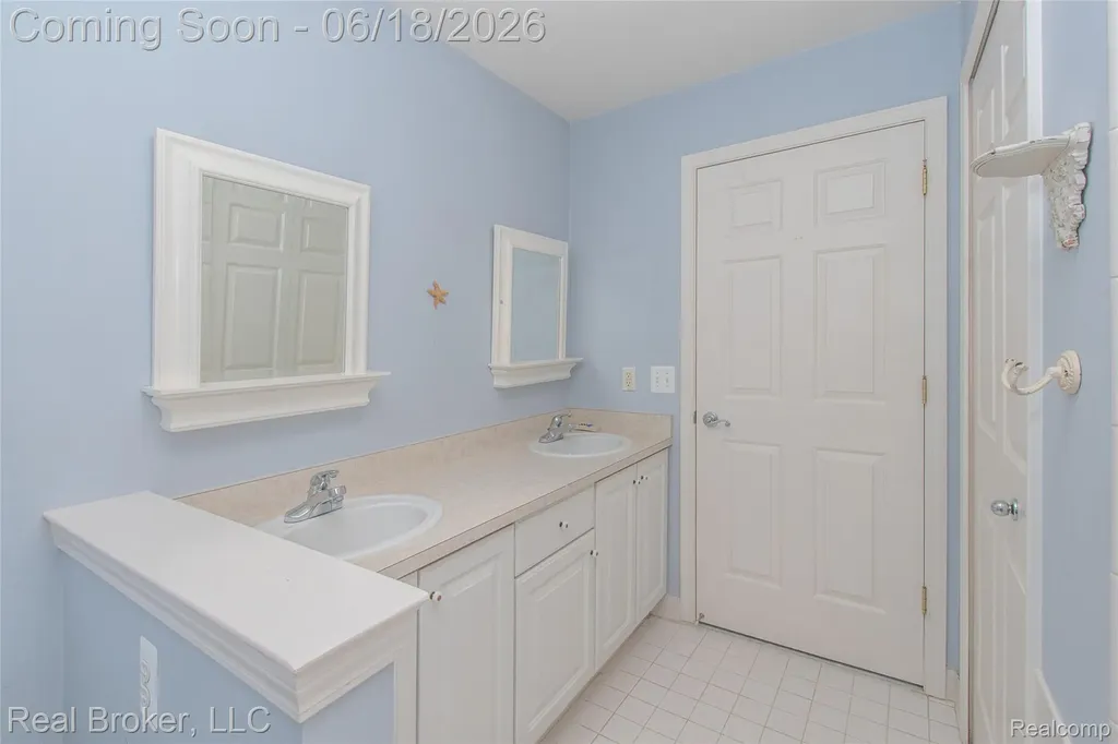 300 Avium Lane Canton Charter Township MI 48187
